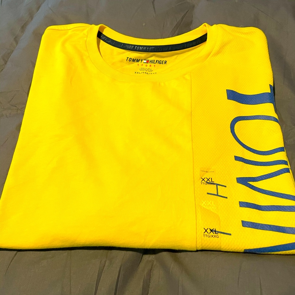 Men’s T-shirt